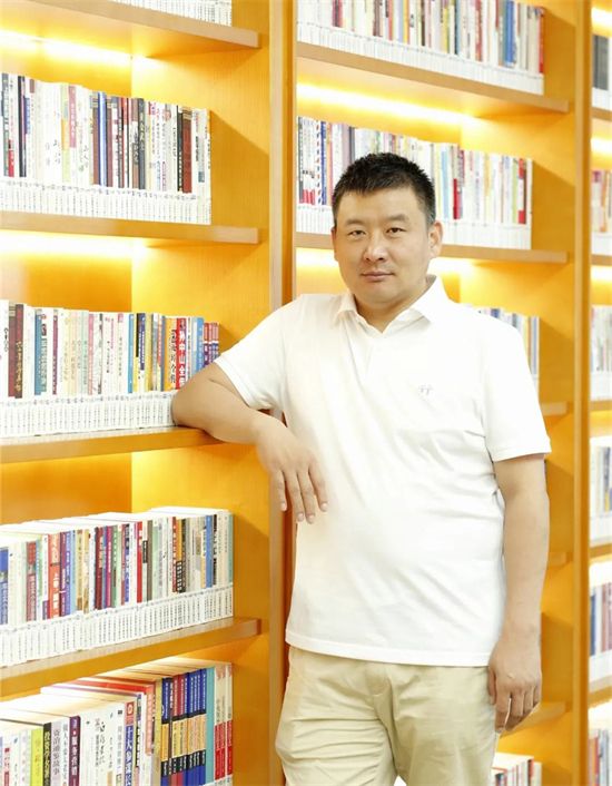 农资大零售开创者李国建:“我要让中国9亿农民收获更多尊严!”